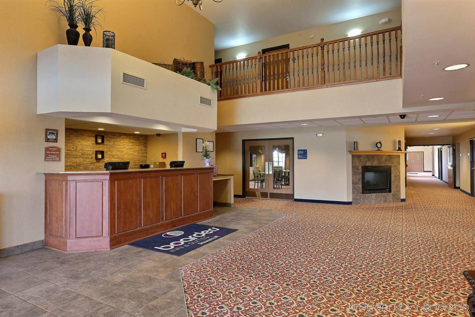 Boarders Inn & Suites By Cobblestone Hotels - Shawano Экстерьер фото